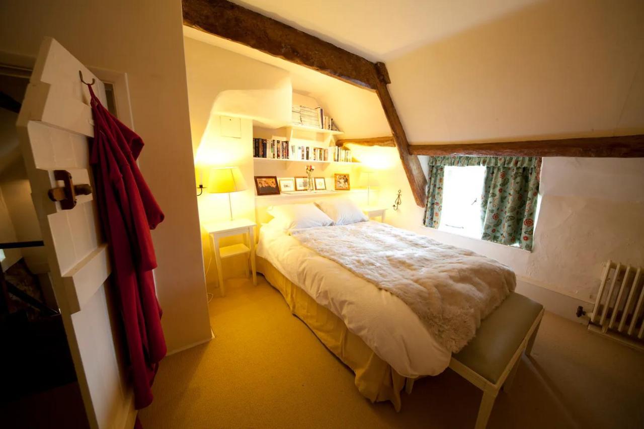 Afton Thatch: Beautiful Thatched Family Cottage Freshwater Extérieur photo