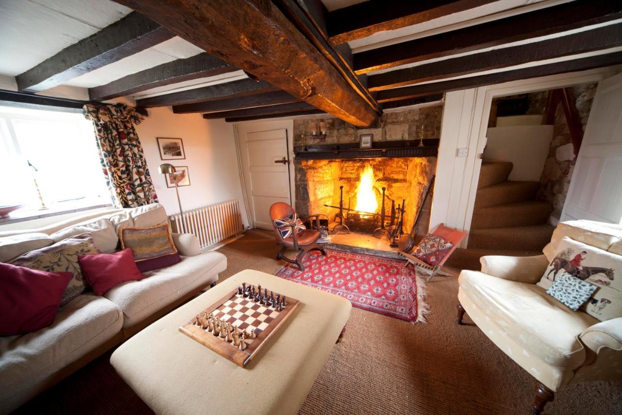 Afton Thatch: Beautiful Thatched Family Cottage Freshwater Extérieur photo